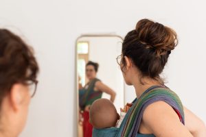 Formation portage bébé : développez une pratique professionnelle sensible et efficace